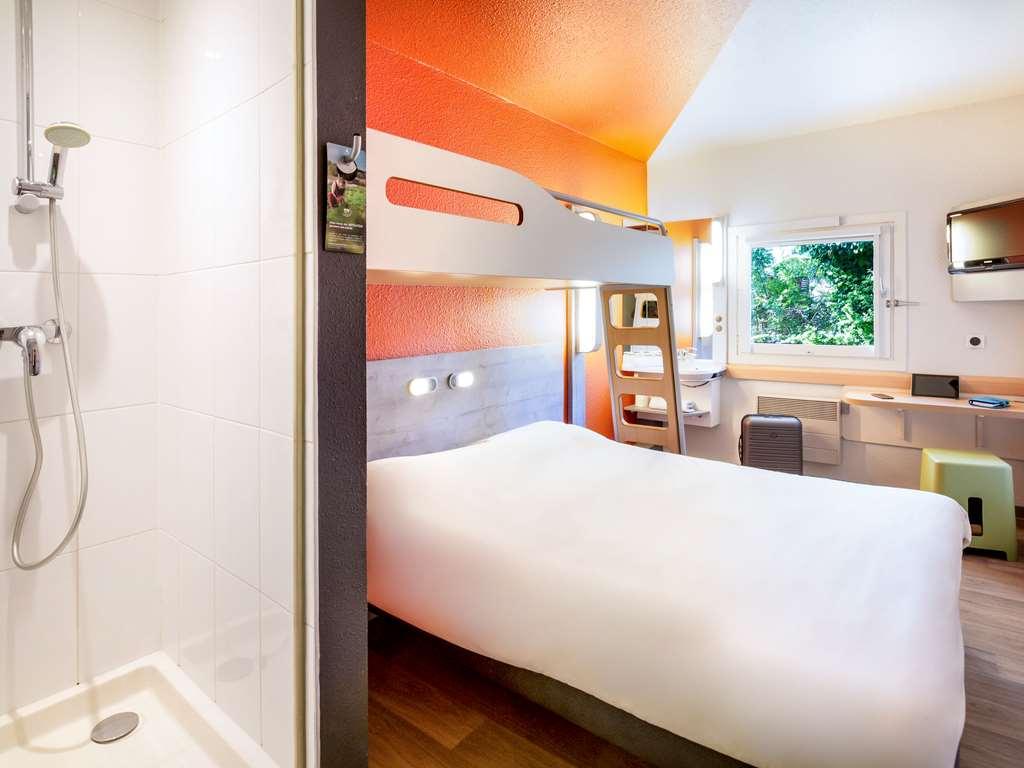 Ibis Budget Frejus Saint Raphael Capitou A8 Bilik gambar